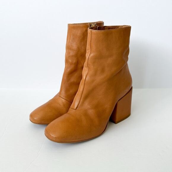 Free People Shoes - Free People Nicola Chunky Leather Booties SZ 6/36 Tan Block Heel Ankle Boots Zip